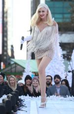 GWEN STEFANI on the Set of Her Performance for Macy