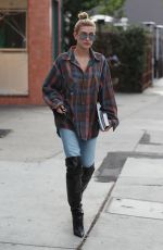 HAILEY BALDWIN heading to Lunch at Zinque Cafe in West Hollywood 11/01/2017