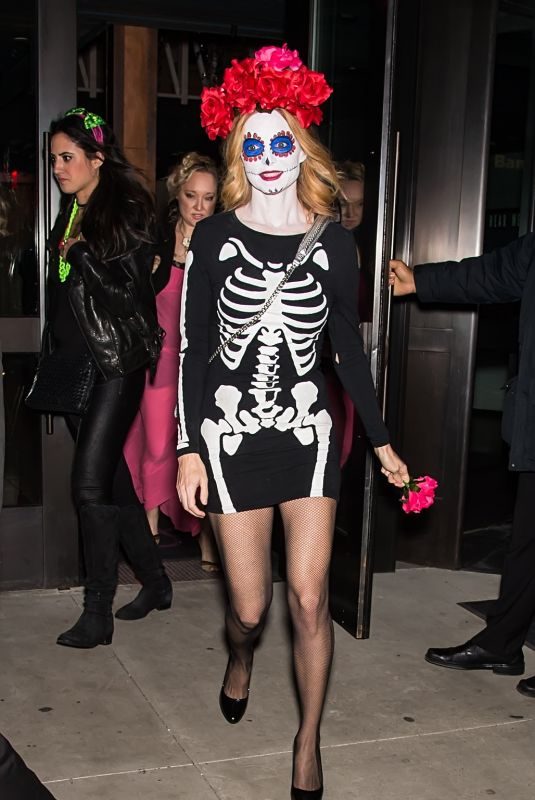 HEATHER GRAHAM at Heidi Klum’s 18th Annual Halloween Bash in New York 10/31/2017