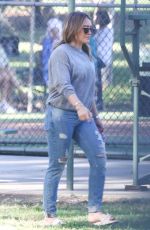 HILARY DUFF Grabbing a Gatorade in Studio City 11/18/2017