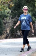 HOLLY MADISON Out Hiking at Old LA Zoo in Los Angeles 11/03/2017