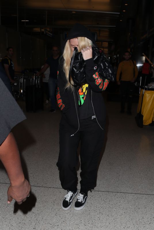 IGGY AZALEA at LAX Airport in Los Angeles 11/21/2017