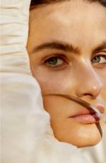 ISABELI FONTANA for Vogue Magazine, Brazil October 2017