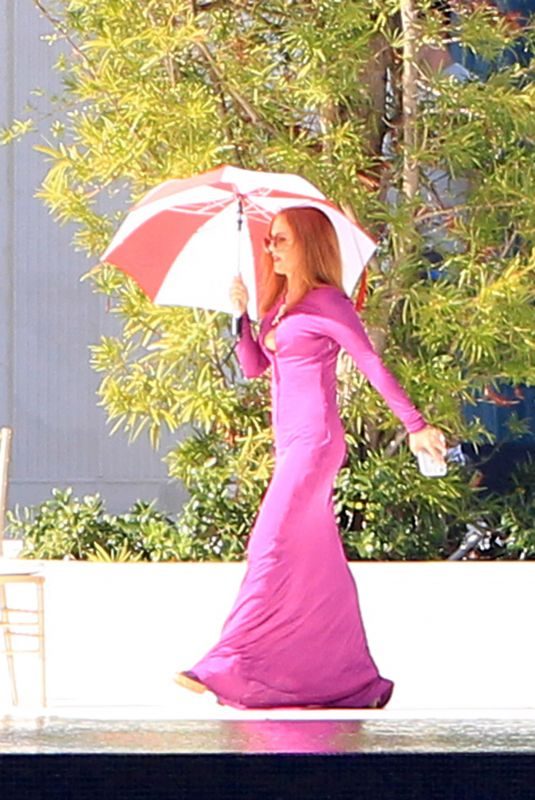 ISLA FISHER on the Set of The Beach Bum in Miami 11/09/2017