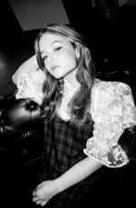 IZABELA VIDOVIC for Flaunt Magazine, November 2017