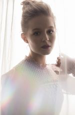 IZABELA VIDOVIC for Regard Magazine, Fall 2017