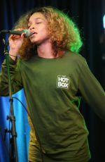 IZZY BIZU at Wdas-FM Radio in Bala Cynwyd 11/07/2017