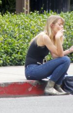 JAIME KING Takes a Smoke Break on Curb in Los Angeles 11/09/2017