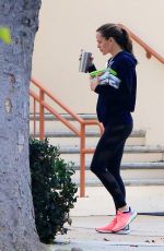 JENNIFER GARNER Out and About in Brentwood 11/27/2017