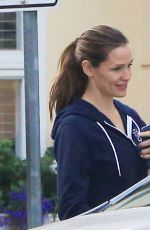 JENNIFER GARNER Out and About in Brentwood 11/27/2017