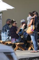 JESSICA BIEL and Justin Timberlake Out for Lunch in Los Angeles 11/11/2017
