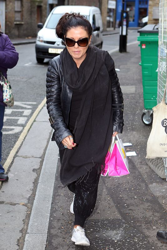 JESSIE WALLACE Arrives at Richmond Theatre in London 11/15/2017