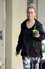 JORGIE PORTER at Rawberri Organic Bowls in Los Angeles 11/04/2017
