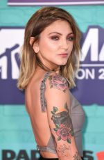 JULIA MICHAELS at 2017 MTV Europe Music Awards in London 11/12/2017