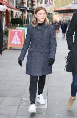 JULIA MICHAELS at Global Radio in London 11/09/2017