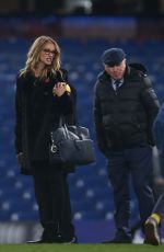 JULIA ROBERTS and Her Husband Daniel Moder at Stamford Bridge in London 11/05/2017