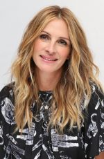 JULIA ROBERTS at Wonder Press Conference at Langham Hotel 11/05/2017