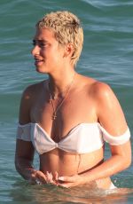 JULIEANNA YESJULZ GODDARD in Bikini at a Beach in Miami 11/25/2017