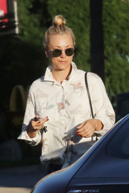 KALEY CUOCO Leaves a Nail Salon in Los Angeles 11/08/2017
