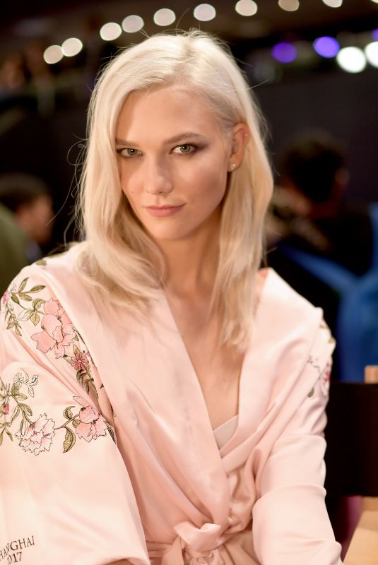 KARLIE KLOSS on the Backstage at 2017 VS Fashion Show in Shanghai 11/20/2017