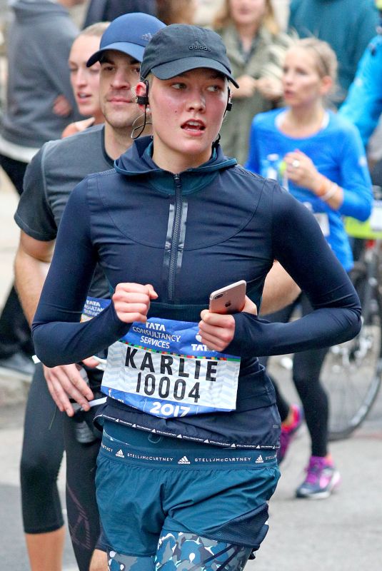 KARLIE KLOSS Running The New York Marathon in New York 11/05/2017