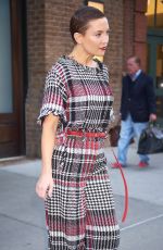 KATE HUDSON Leaves Her Hotel in New York 11/02/2017