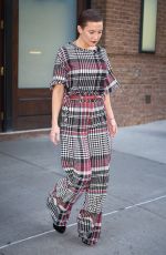 KATE HUDSON Leaves Her Hotel in New York 11/02/2017