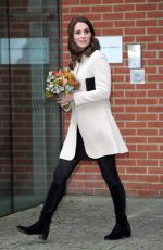 KATE MIDDLETON at Hornsey Road Children