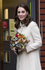 KATE MIDDLETON at Hornsey Road Children