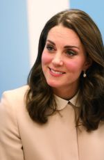 KATE MIDDLETON at Hornsey Road Children
