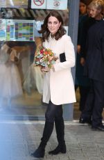 KATE MIDDLETON at Hornsey Road Children