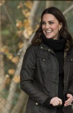 KATE MIDDLETON at Robin Hood Primary School in London 11/29/2017
