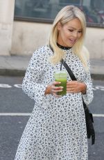 KATIE PIPER Laves BBC Radio 2 in London 11/25/2017