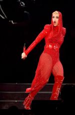 KATY PERRY Performs at Staples Center in Los Angeles 11/07/2017