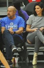 KENDALL JENNER at 76ers vs Clippers Game in Los Angeles 11/13/2017