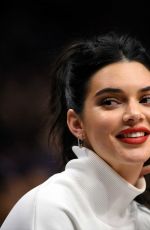 KENDALL JENNER at LA Cippers vs Memphis Grizzlies Game 11/04/2017