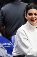 KENDALL JENNER at LA Cippers vs Memphis Grizzlies Game 11/04/2017