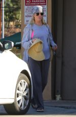 KIM BASINGER Leaves Pilates Class in Los Angeles 11/09/2017