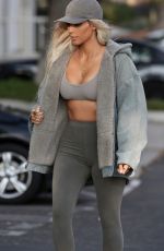 KIM KARDASHIAN Leaves a Photoshoot in Los Angeles 11/28/2017