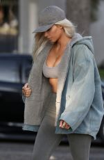 KIM KARDASHIAN Leaves a Photoshoot in Los Angeles 11/28/2017