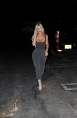 KIM KARDASHIAN Leaves a Photoshoot in Los Angeles 11/28/2017