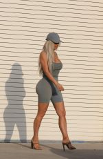 KIM KARDASHIAN Leaves a Photoshoot in Los Angeles 11/28/2017