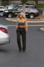 KIM KARDASHIAN Leaves a Photoshoot in Los Angeles 11/28/2017