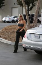 KIM KARDASHIAN Leaves a Photoshoot in Los Angeles 11/28/2017