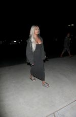 KIM KARDASHIAN Leaves a Photoshoot in Los Angeles 11/28/2017