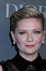 KIRSTEN DUNST at 2017 Guggenheim International Gala in New York 11/16/2017