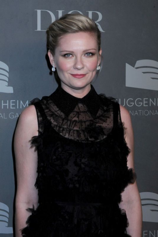 KIRSTEN DUNST at 2017 Guggenheim International Gala in New York 11/16/2017