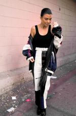 KOURTNEY KARDASHIAN Out Shopping in Beverly Hills 11/27/2017
