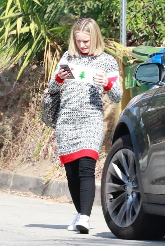 KRISTEN BELL Out and About in Los Feliz 11/01/2017