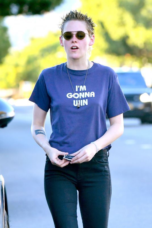 KRISTEN STEWART Leaves a Spa in Los Angeles 11/06/2017